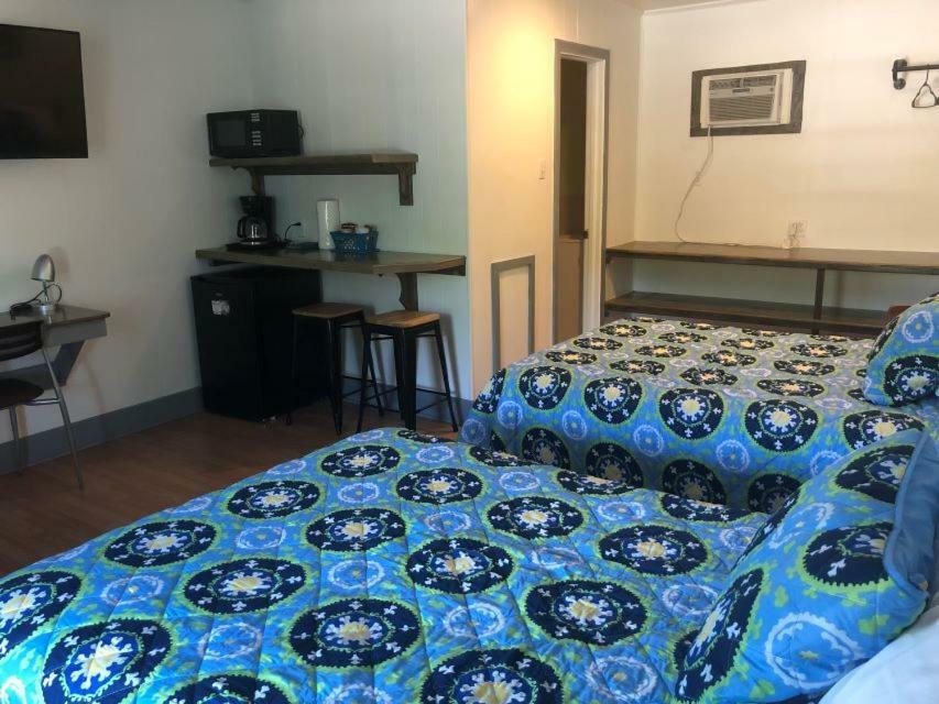 Hotel Swell