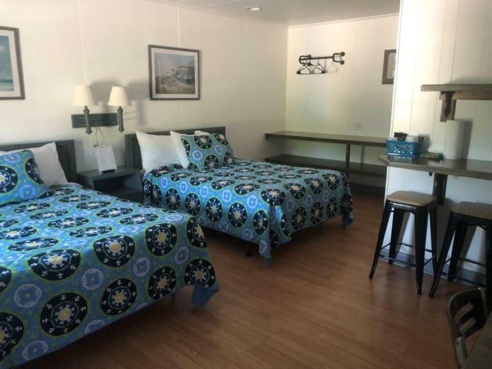 Hotel Swell 2*